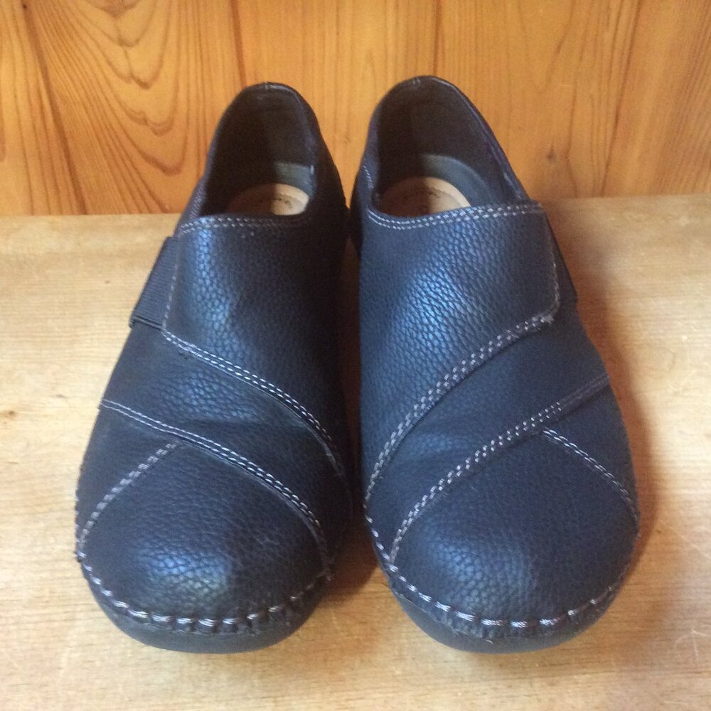 Croft & Borrow Black EUC Faux Pebble Leather Slip On Comfy Shoes Size 8.5M